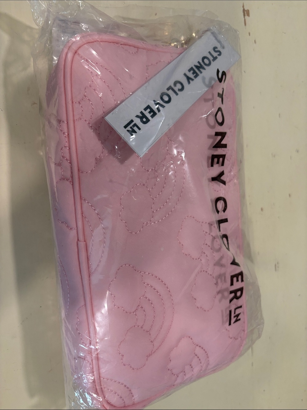 Stoney Clover Lane Over The Rainbow Puffy Pouch Pink NWT Rare 💖🌈